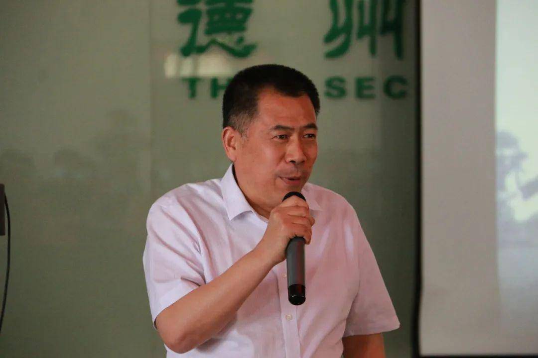 提升医疗服务质量促人文医院建设国家级有突出贡献专家丁义涛到我院