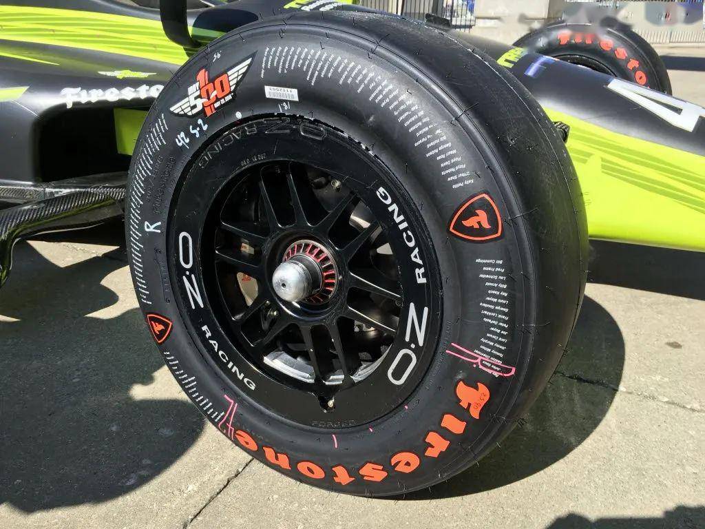 《driving on the edge》