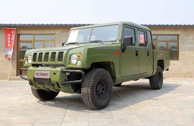 9万就能买的军用皮卡北汽勇士新增4款国六车型