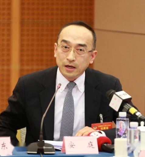 陶桂芳委员:严格监管互联网弹窗广告