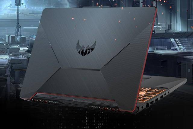 华硕飞行堡垒8正式上线采用144hz高刷新率屏幕