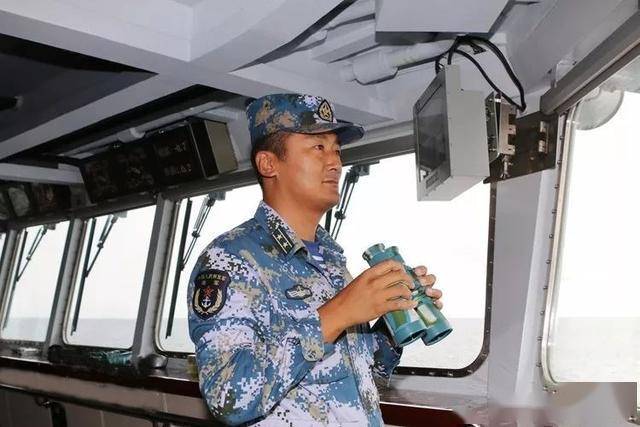 纵横四海的博士舰长赵岩泉,曾多次参与护航和与外军的联合演习