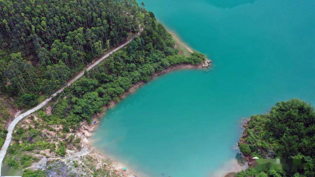 在阳山县太平镇,竟藏着一座绝美的,不为人知的水库,如此美的地方你