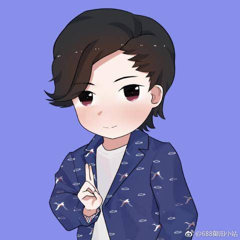 在前几天正常的直播中,张大仙被队友认出来,其实这