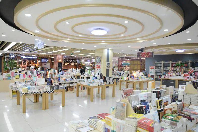 聚焦郑海英拓宽经营范围扩大私域流量