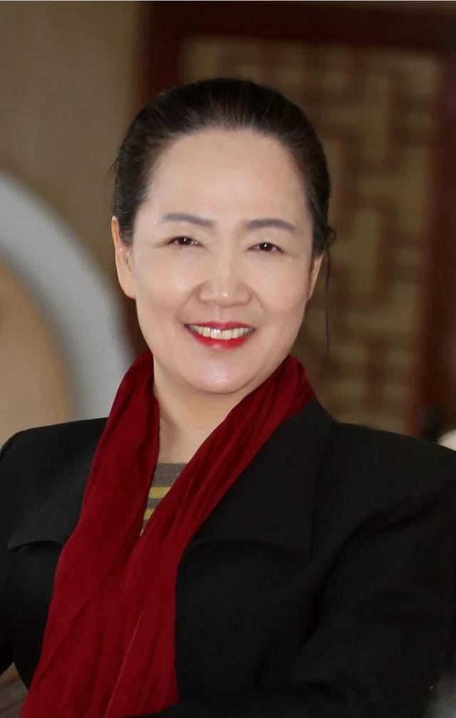 河南省中医院李鲜教授分食分餐早推行公筷公勺更传情
