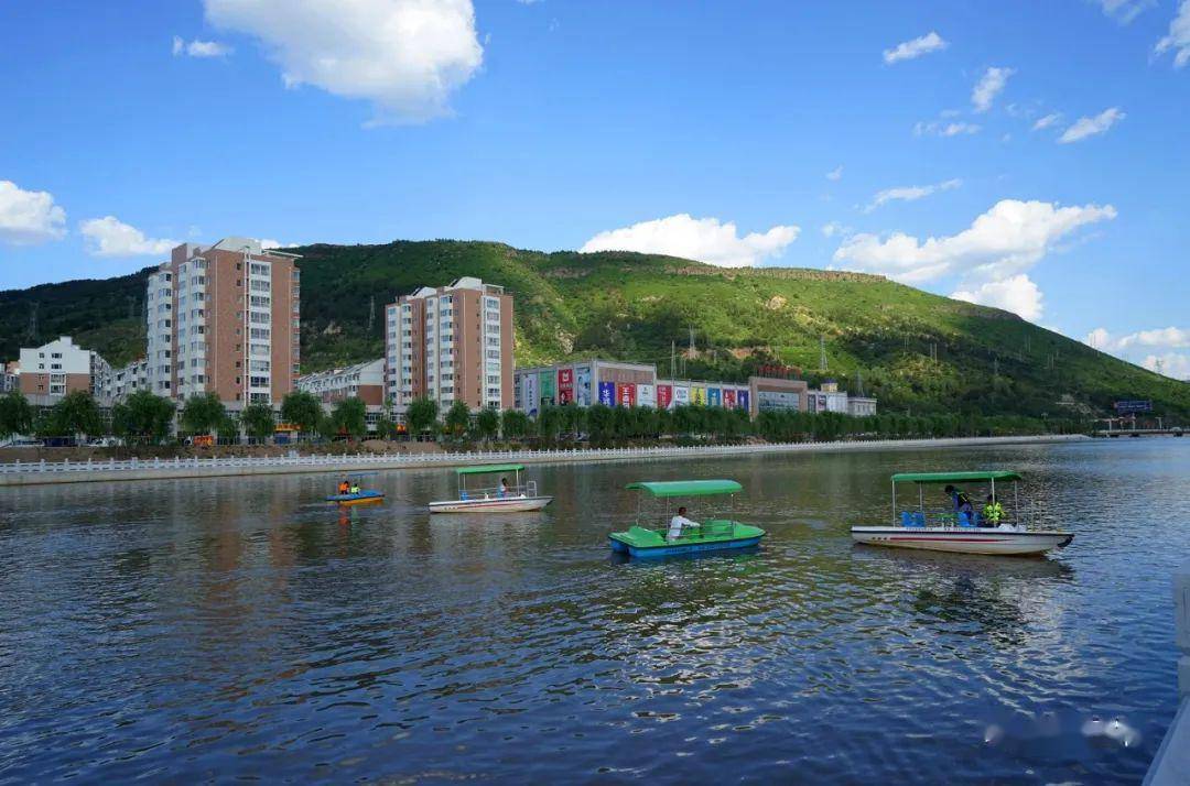 扎实开展三创四建活动围场持续加大城市环境改善力度助力省级文明县城