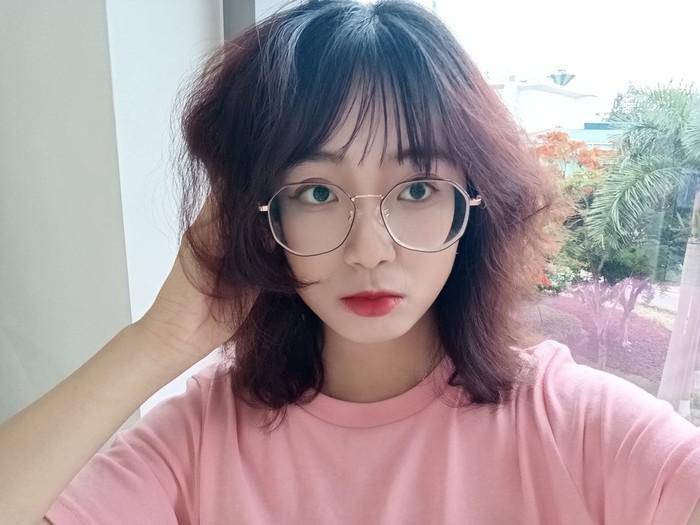 华为畅享z的前置摄像头同样支持夜景人像模式,即便是再暗光环境下自拍