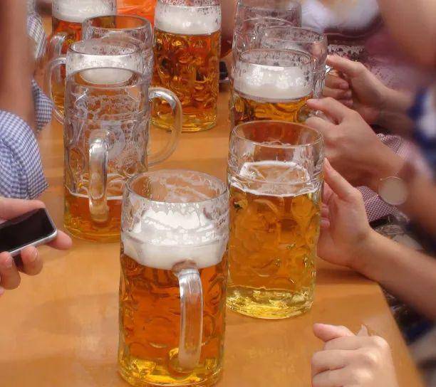 啤酒全城送金邑首府二期为您消暑清凉一夏