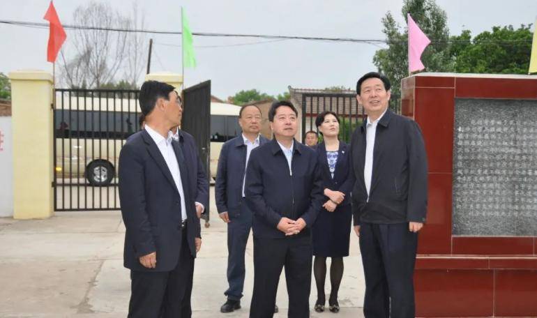 总监制:张建林监 制:王建峰