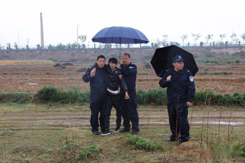 目前,案件在进一步办理中.来源:陆良警方返回搜狐,查看更多