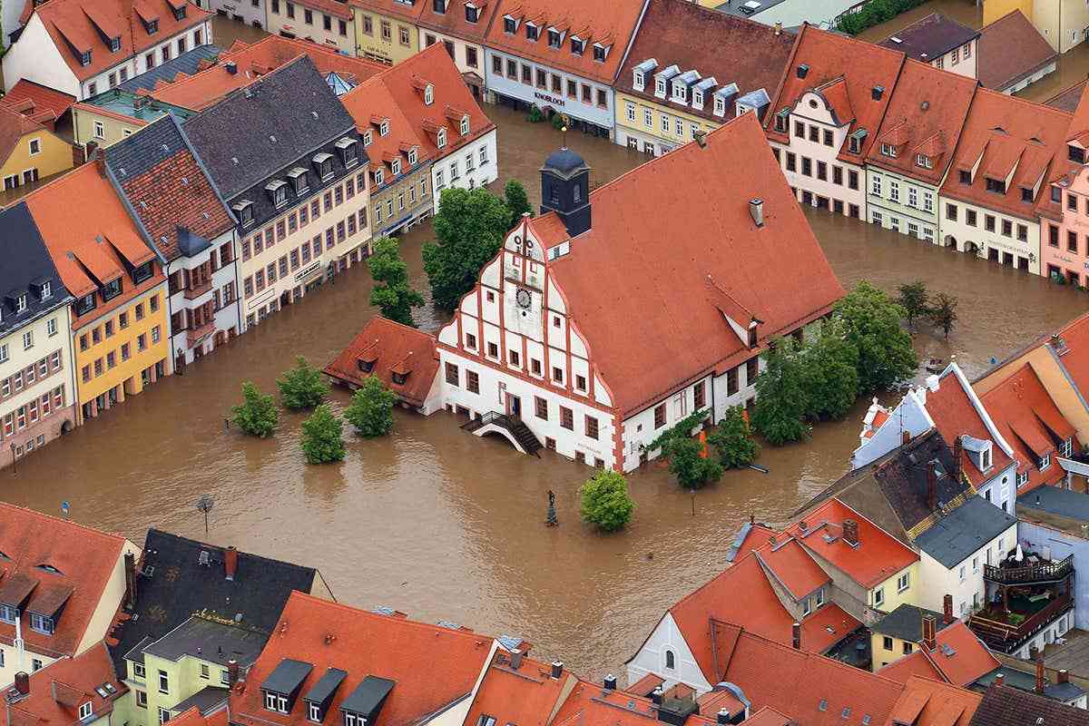 德国水灾城市图片