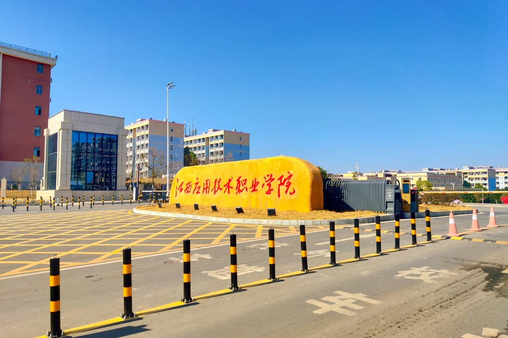 江西十大垃圾專科學校_江西十大垃圾中專學院_江西十大垃圾技校