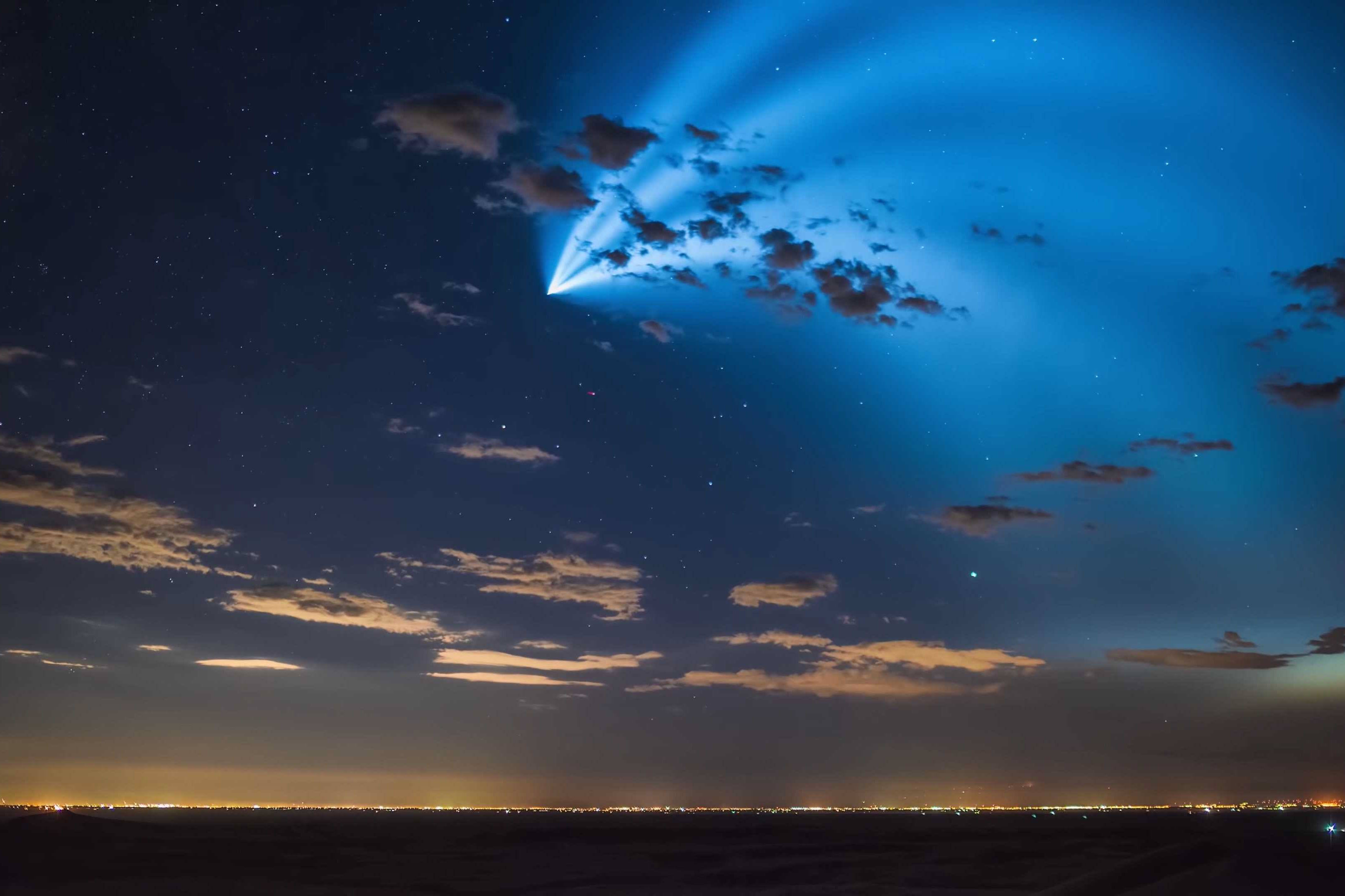 太空探索一颗巨型彗星正从奥尔特云逼近