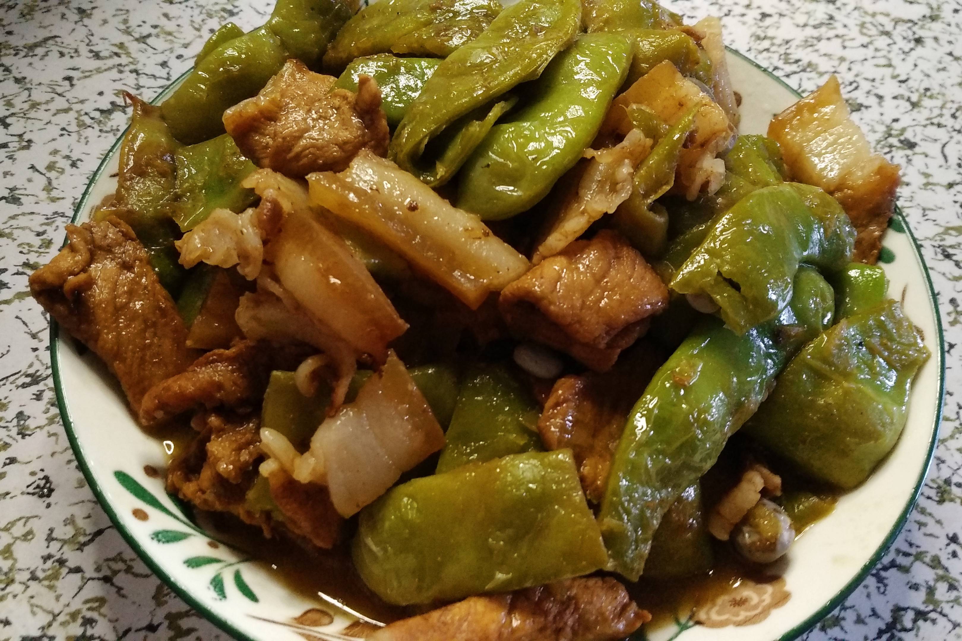 北方人爱吃的美食,油豆角炖肉,软烂入味,营养美味_炖肉_豆角_美食