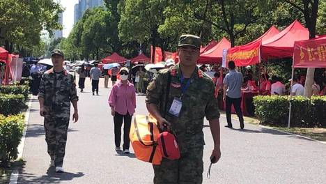 保障高考安全为学子保驾护航高新区红箭应急救援队高考安全保障