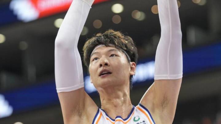 布莱德索18+12复仇胜福建，上海男篮能否取得三连胜？