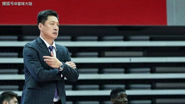 中国篮协对李春江，李楠禁赛3年，谁的责任更大？