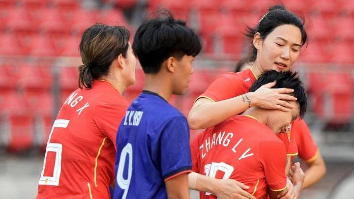 国足1-4惨败瑞典，中国女足的表现你满意吗？