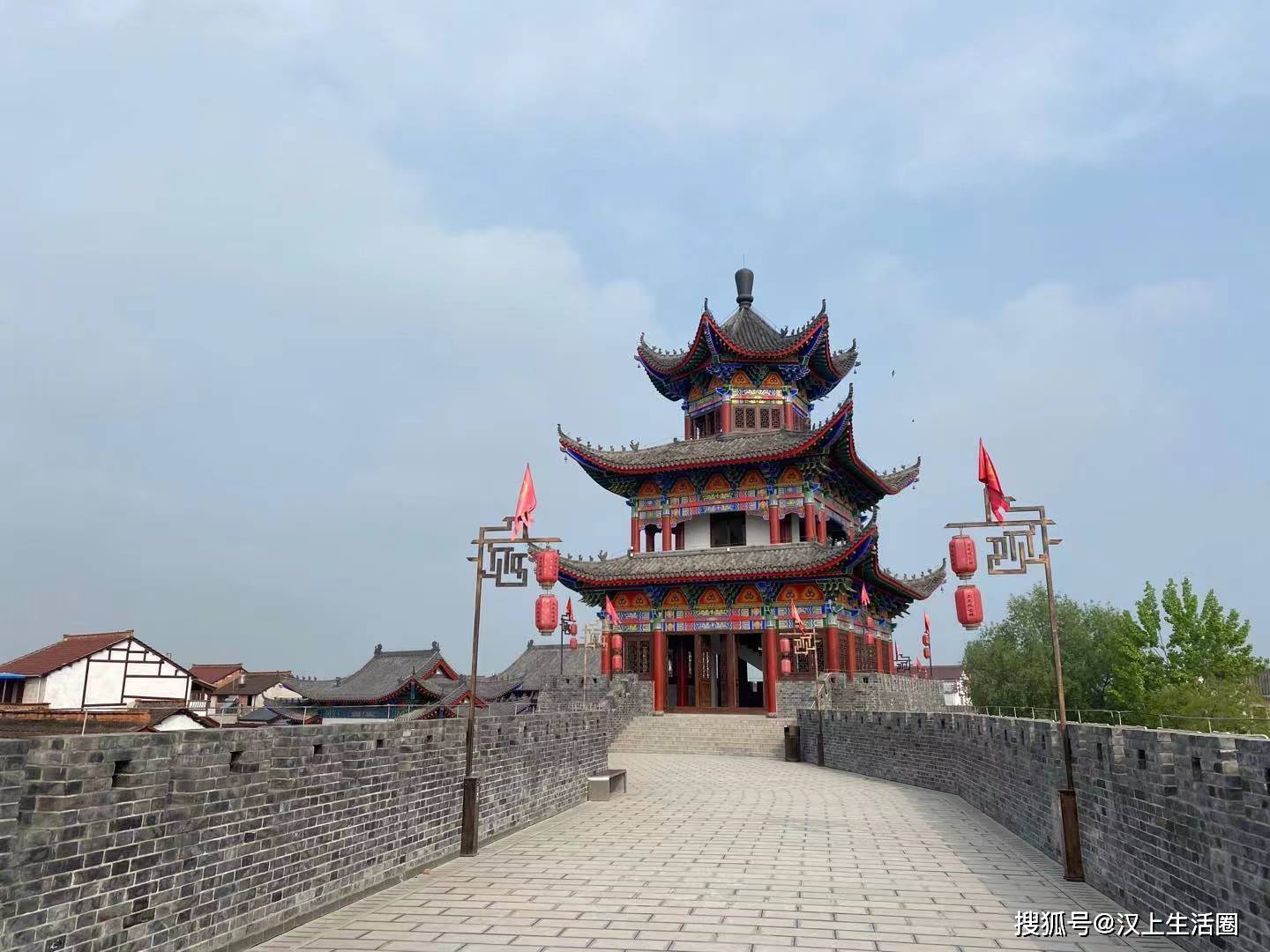 偷得浮生半日闲单骑逍遥追风去汉中城固上元观古镇买红豆腐