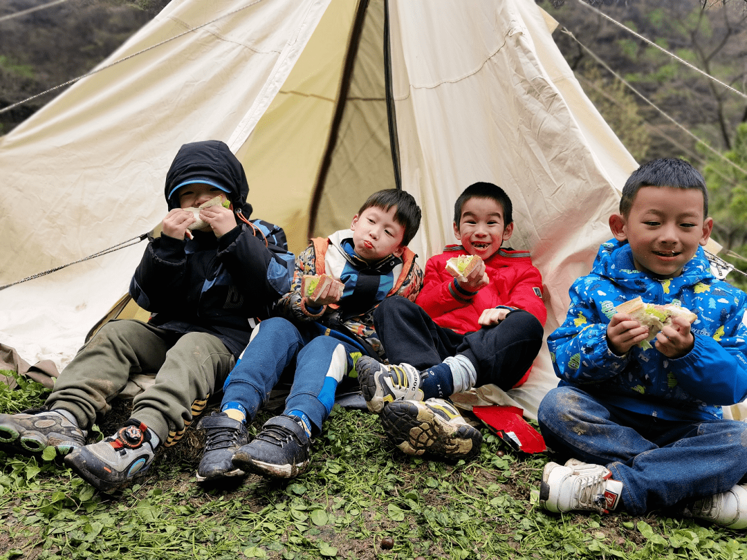 荒野求生野外生存挑战开团儿童独立营showtime