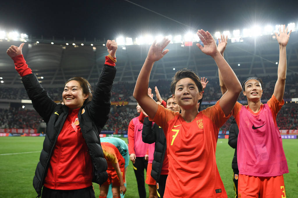 新华社：我们应该更多地考虑如何保持女子足球的普及并让它拥有肥沃的土壤-中国女子足球