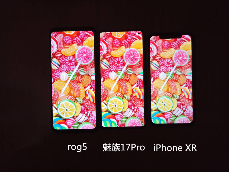 额头|腾讯ROG游戏手机5评测：与普通手机迥然不同的游戏体验