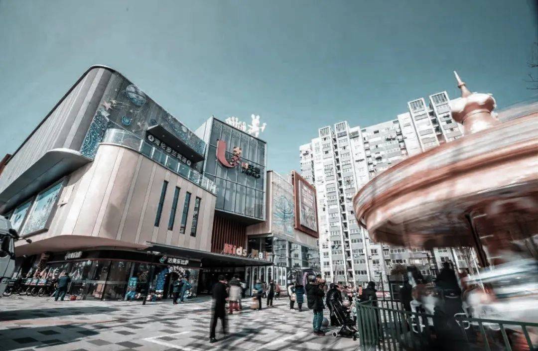 革新地标标准 旭辉广场全维度中心资源盛启昆明时代