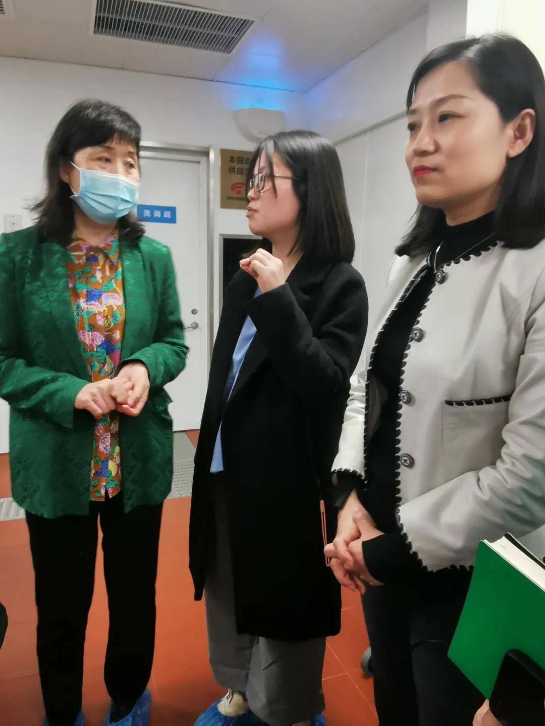 汇报中陕西省卫健委赵岚副主任表示,既然设立了托育的示范园区,那么
