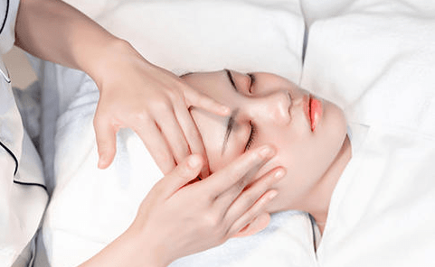 美容师如何做好销售?