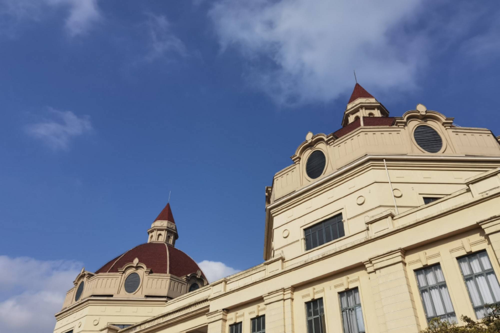 上海外国语排名_上海外国语大学(2)