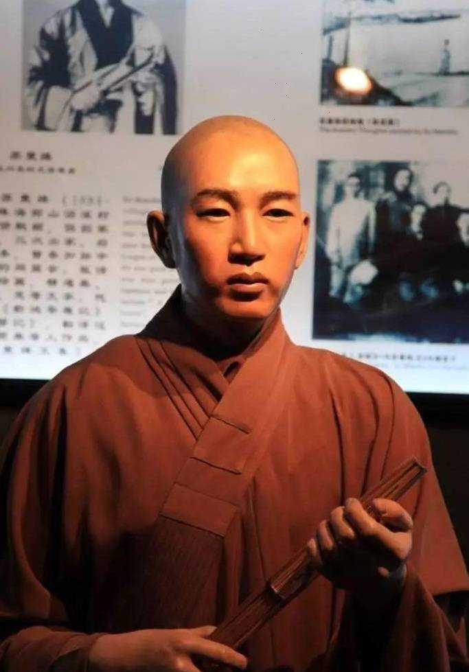 原创民国才子诗歌禅意浓厚又清丽浪漫一身怪癖嗜糖如命他是谁