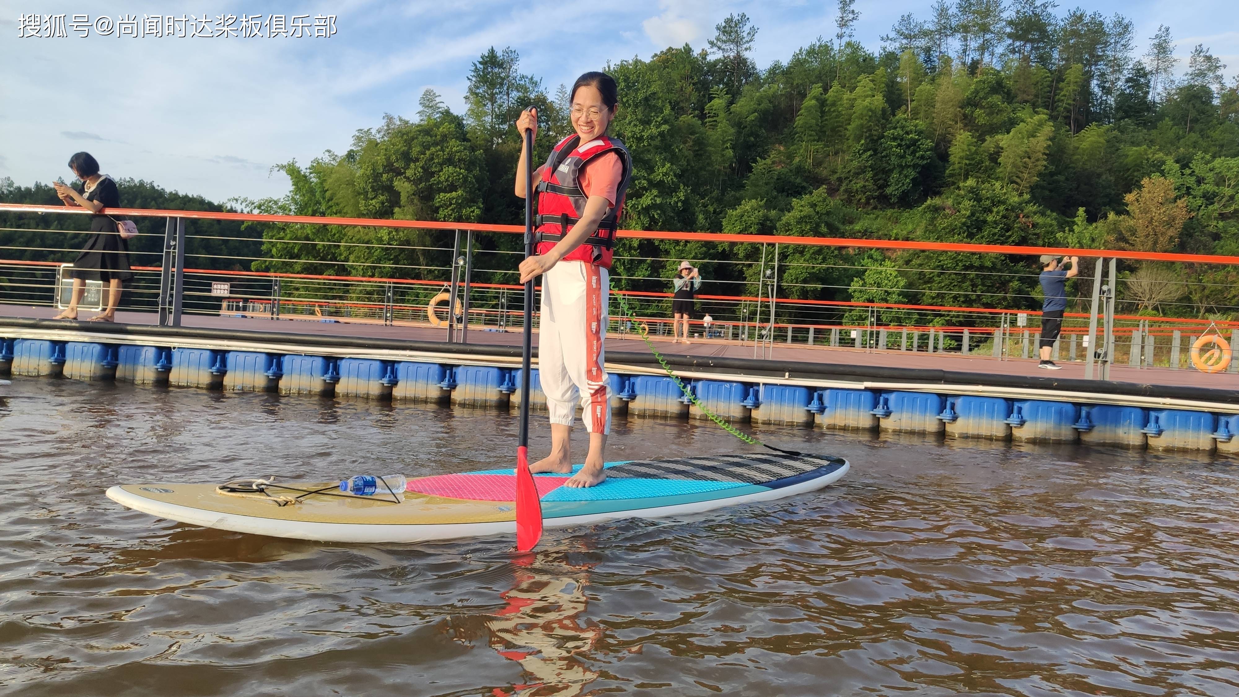 上猶南湖如明珠,猶江夕照槳板漫劃玩水攻略,南湖國際垂釣基地,槳板水