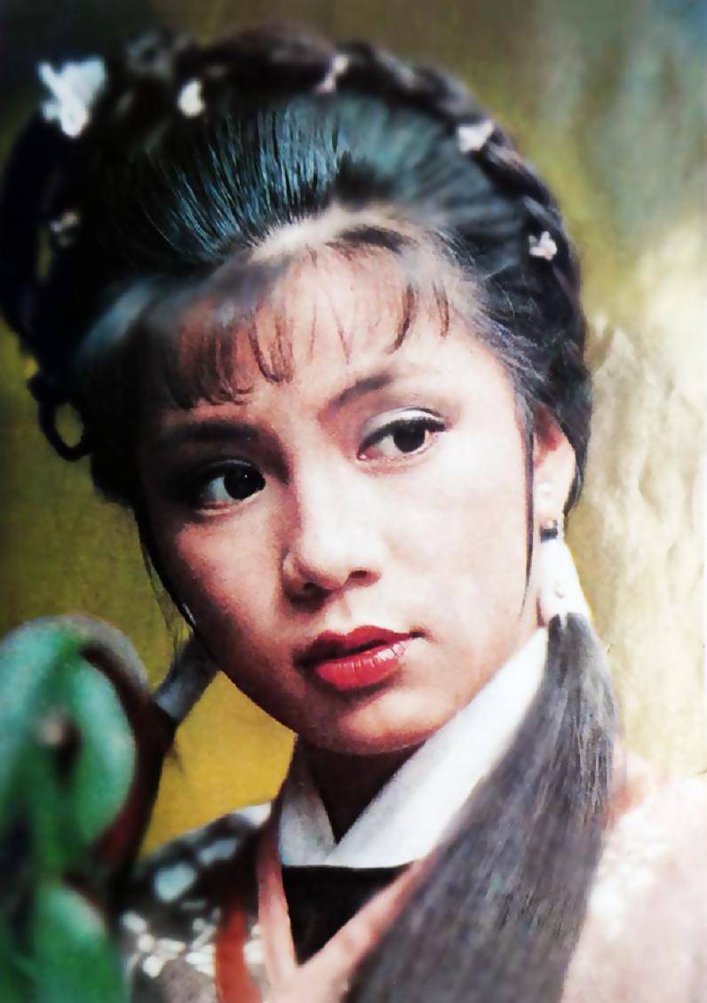 原创翁美玲命理姓名大解析