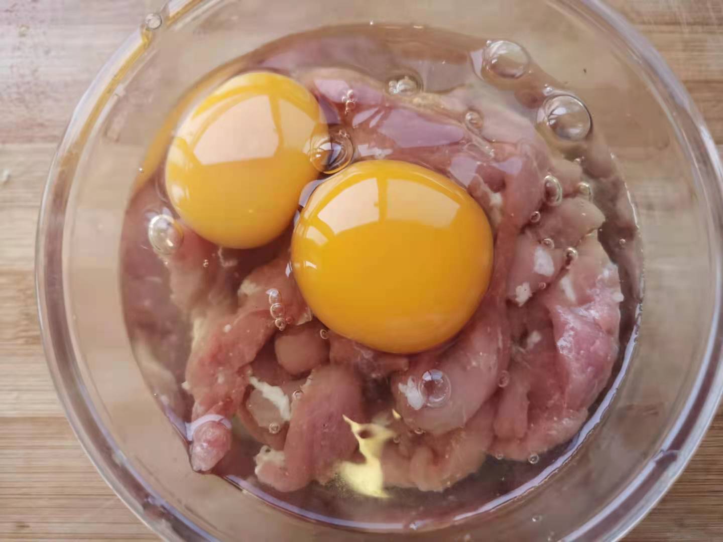 小勺|你以为很复杂的糖醋里脊，然而并不是，其实很好上手的