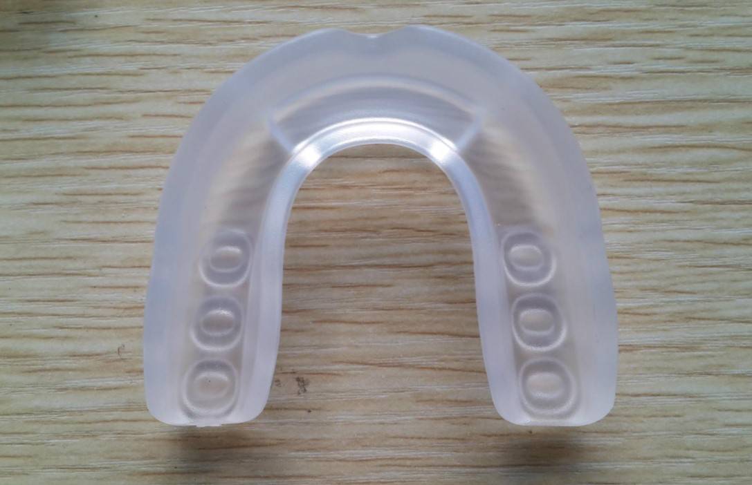 液态硅胶的牙托真的有用吗