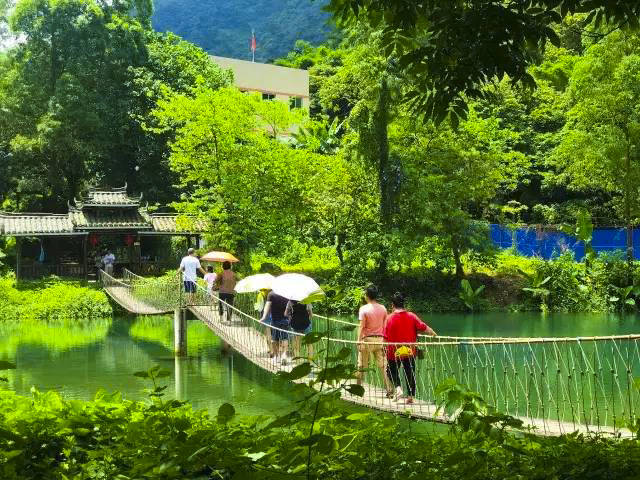 每週六廣東小九寨肇慶紫雲谷徒步玩水廣州周邊戶外遊