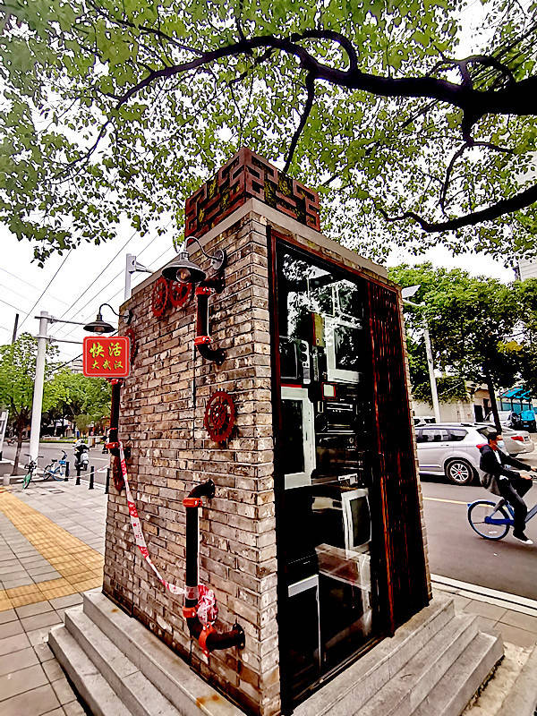 武汉这条美食街的街头艺术记录一段激情燃烧的岁月15图