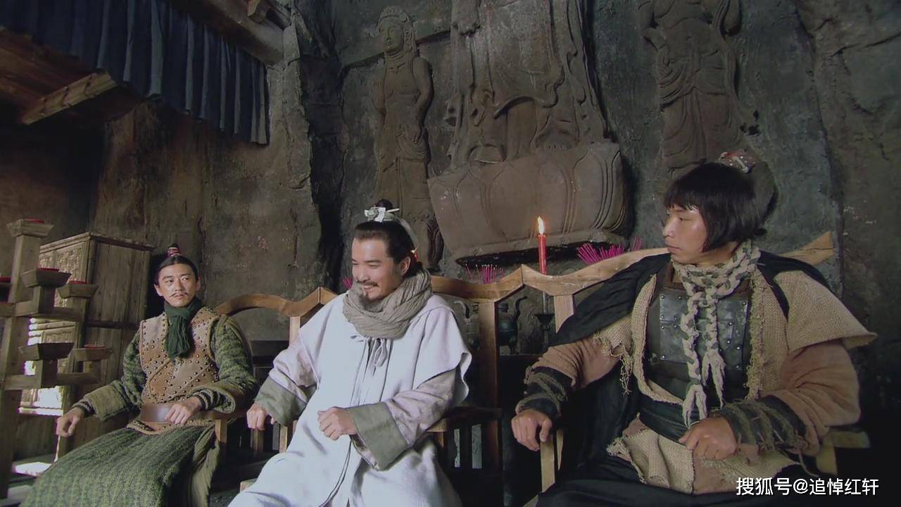 水浒杨志和林冲谁的武艺更强生死之争王伦立断