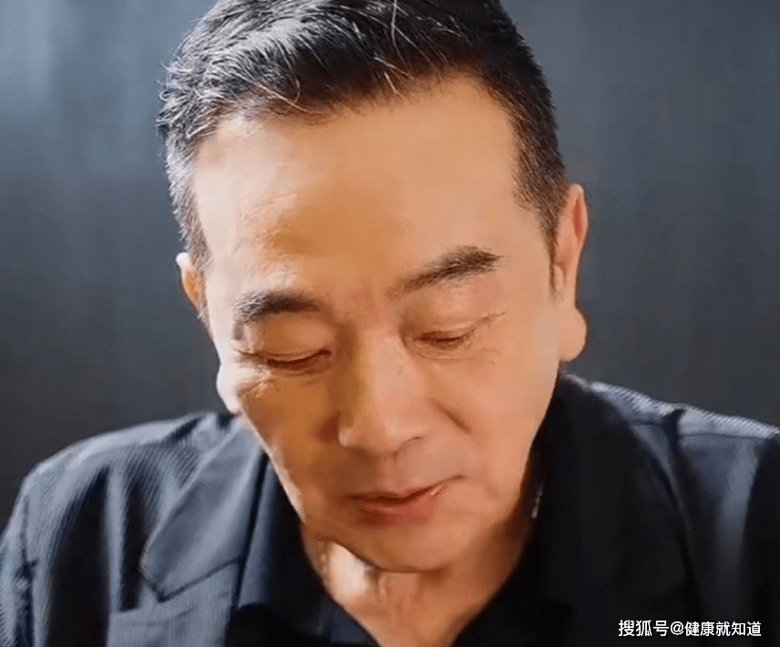 2019年,在《西虹市首富》中张晨光的演技非常棒.