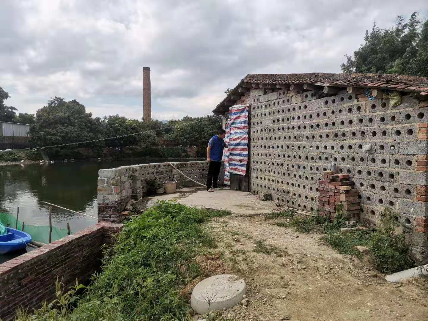 罗坑镇目力村开展"飓风扫毒"清查行动