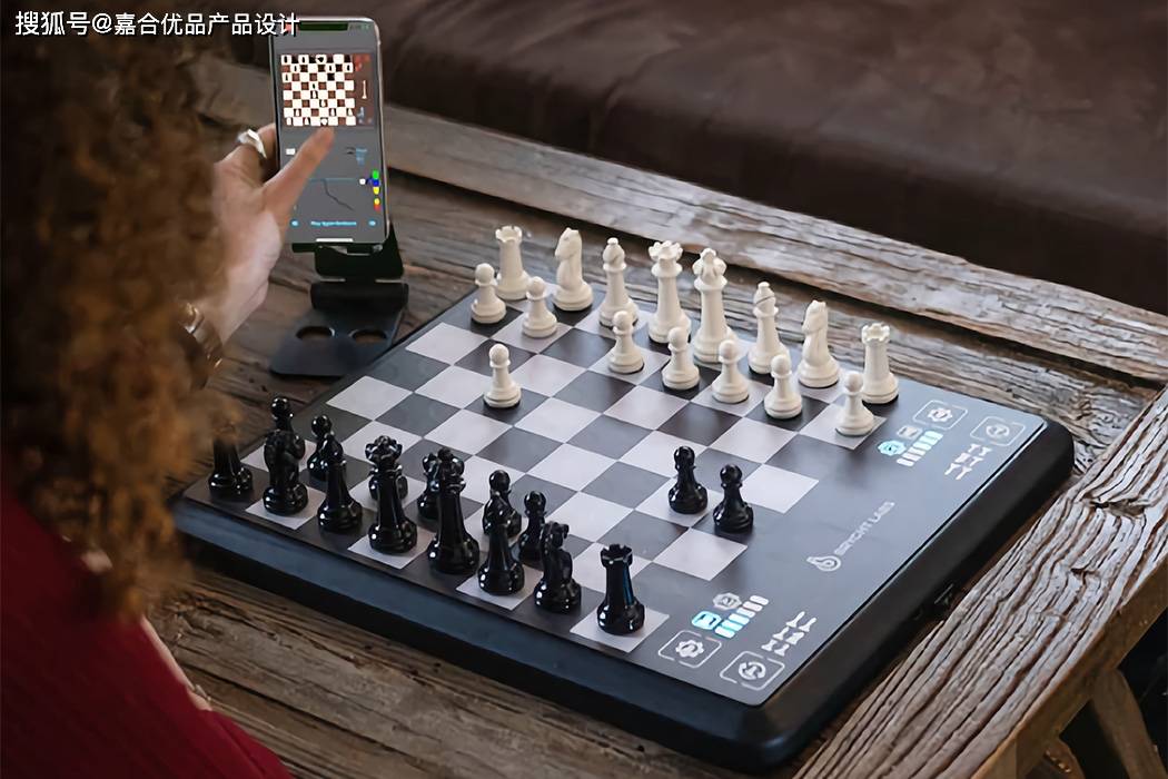 每个棋盘都采用了最新版本的stockfish人工智能.