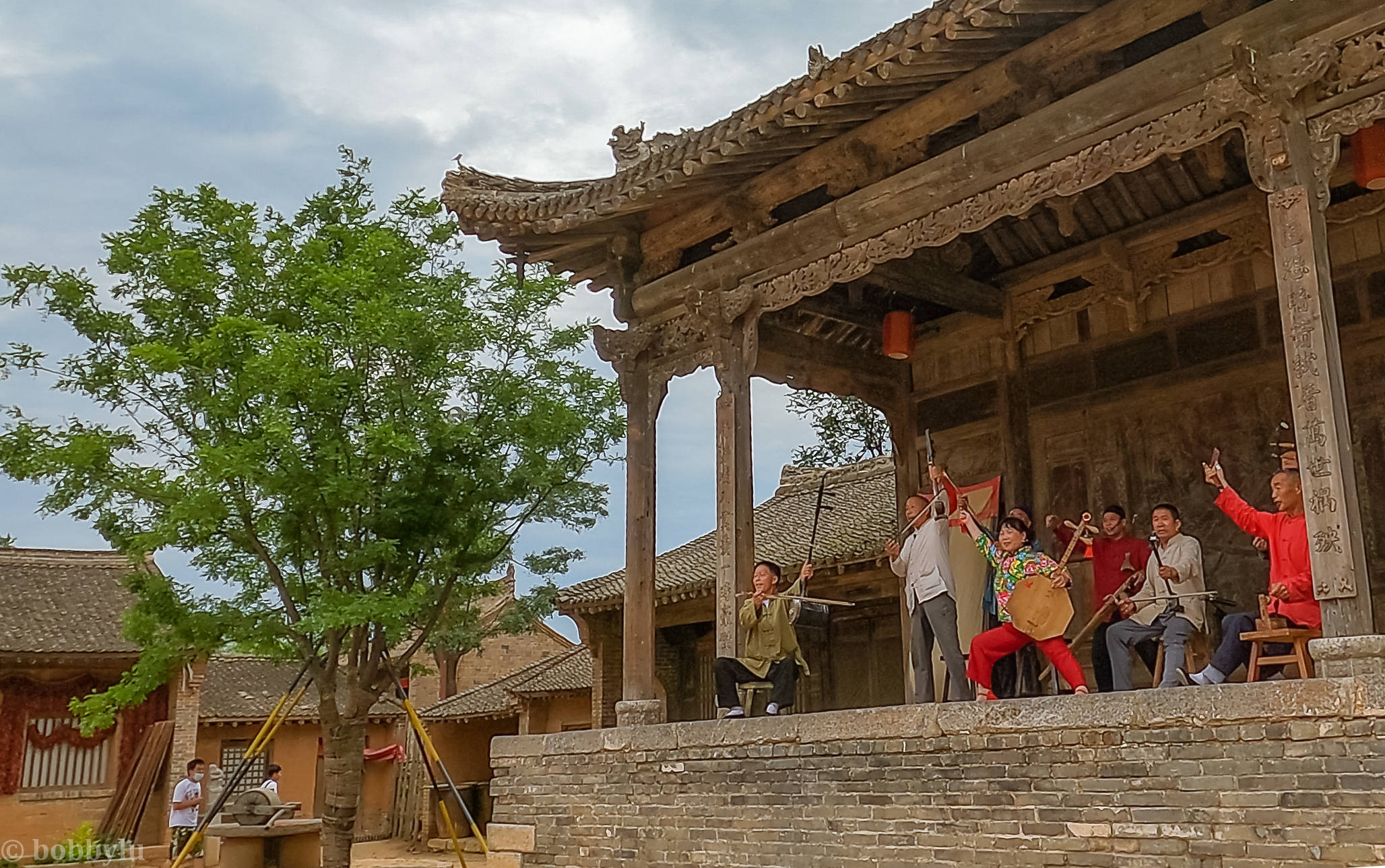 原创游白鹿原影视基地感受笔尖下的关中往事换上戏服当一回剧中人