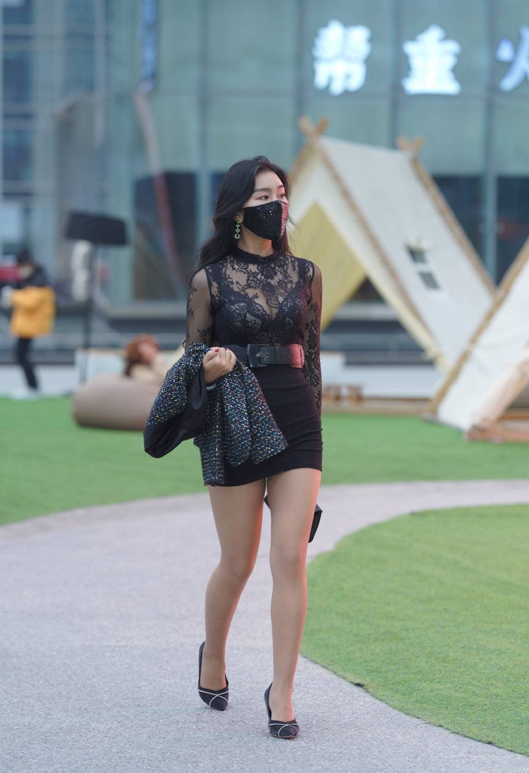 1/ 12 #穿搭# #搭配# #短裙# #美腿# #原创# #模特# #丝袜# #高跟鞋