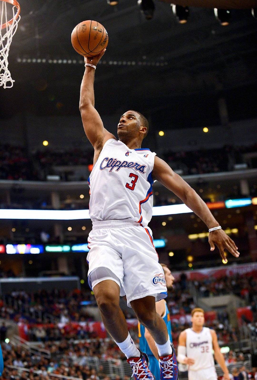 组图:历尽千帆十六载!保罗初心不改终登最高舞台