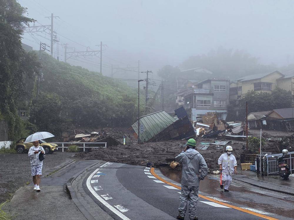 日本热海市发生大规模泥石流至少19人失联