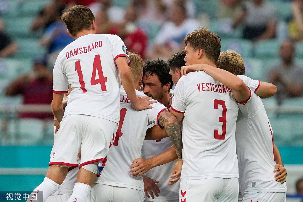 高清:捷克vs丹麦 德莱尼头球破门霸气庆祝