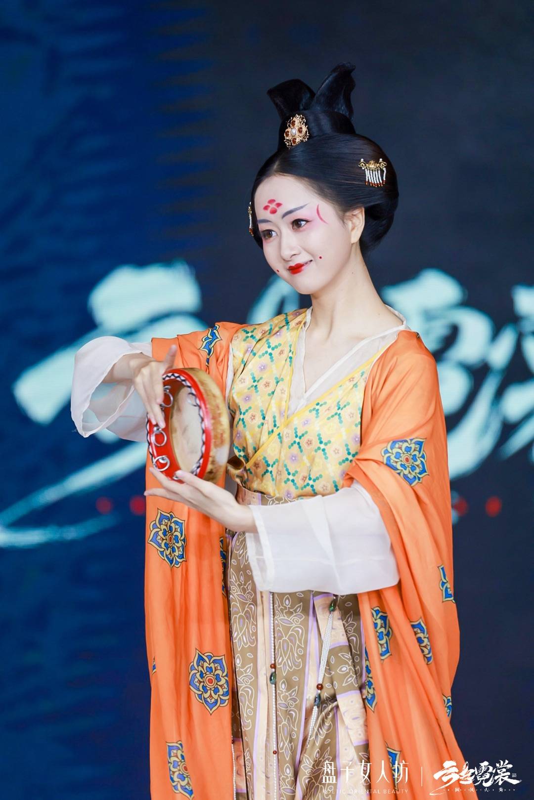 云起霓裳大秀图集来哒超美的小姐姐们