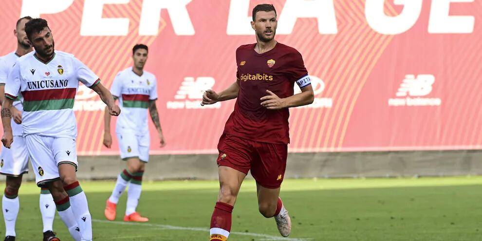 罗马第二场热身赛2-0意乙队 哲科184天后再任队长_穆里尼奥