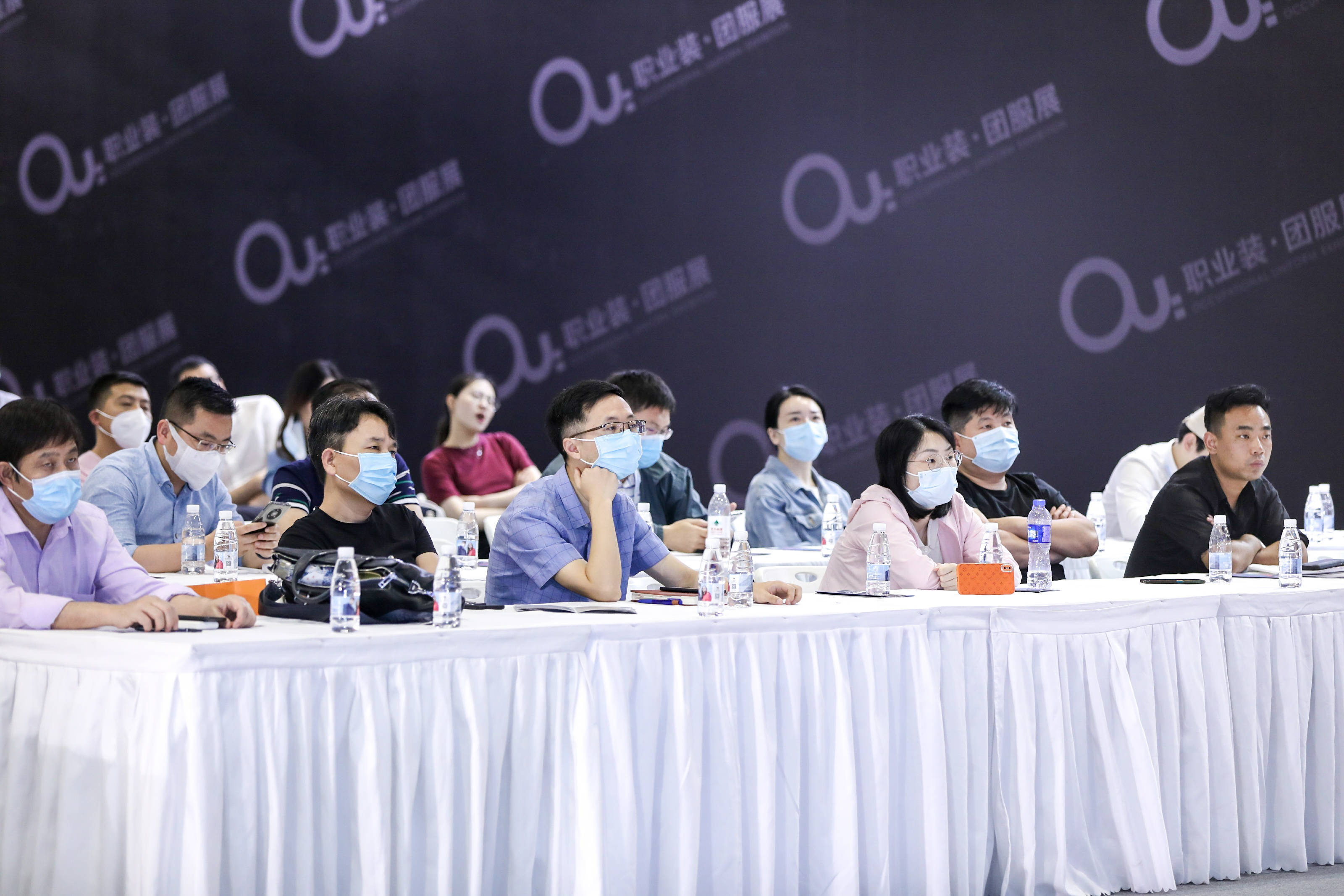 观众|破圈而出！2022 OUE职业装·团服展（上海）正式启航
